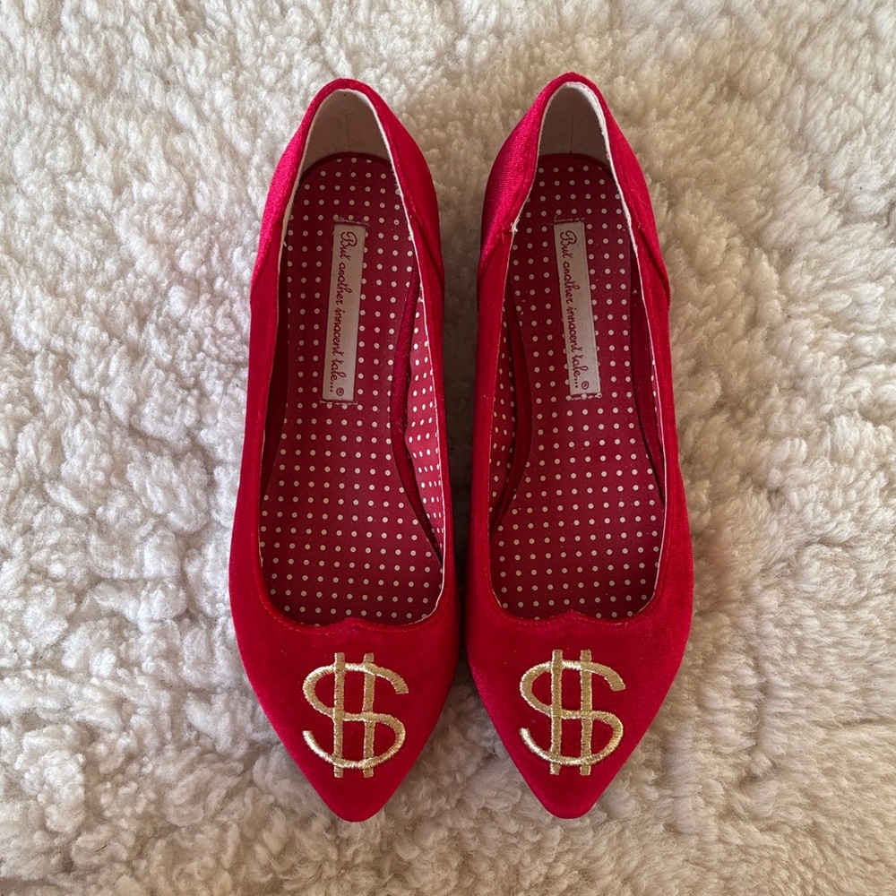 Red Pointed Velvet Flats with Gold Dollar Emblem BAIT Size 7.5 (fit size 7 best) - Picture 2 of 5